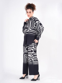 Upgrade Your Wardrobe with a Statement Look!