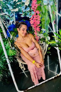 Book Call Girls in New Friends Colony and delhi escort services 24x7 (9220592151)