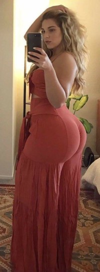 High Class Genuine Call Girls in Ghaziabad [ ☜(+91-9958-62-6694)☜]