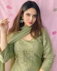 Call Girls In Safdarjung Enclave Delhi 📲9220717259✅