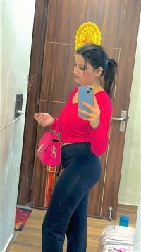Real Meet ℭaℒℒ Girls In Munirka (Delhi)  9319099832 EscoℝTs