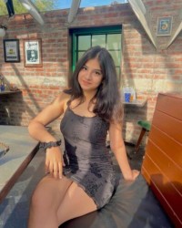 9319099832 Call Girls in Mehrauli Delhi Escorts